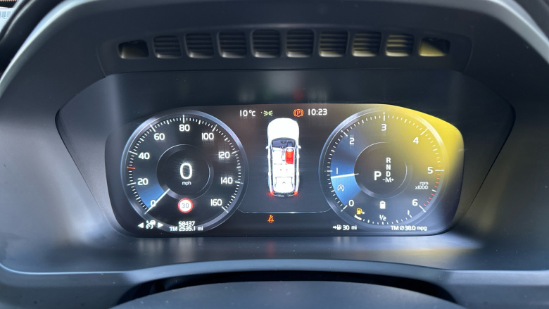 Volvo Xc90 2.0 B5D [235] Inscription Pro 5dr AWD Geartronic Diesel Estate